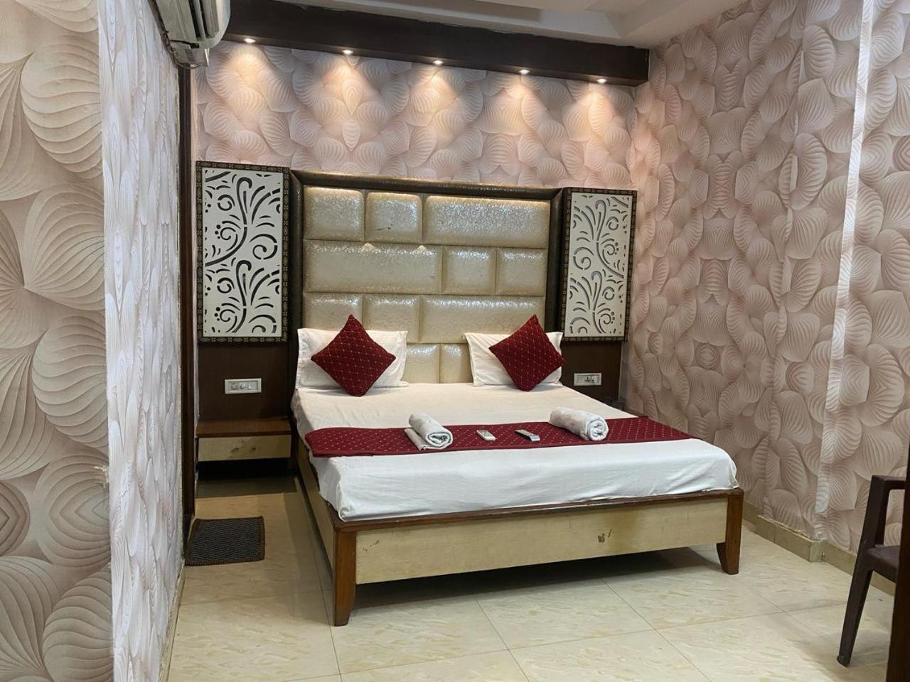 Hotel Robin Amritsar Exterior foto
